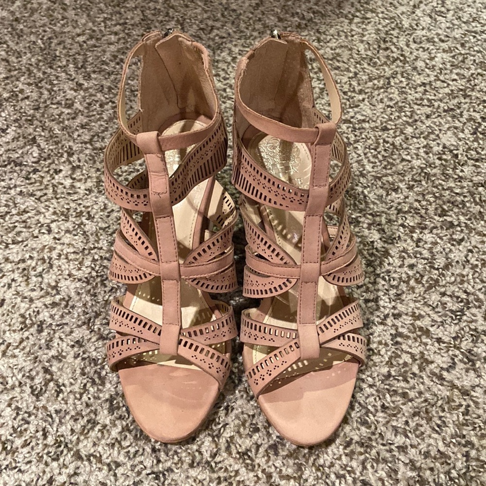 EUC Vince Canute Sandals, 6.5